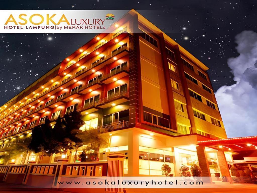 Asoka Luxury Hotel Bandar Lampung Kültér fotó