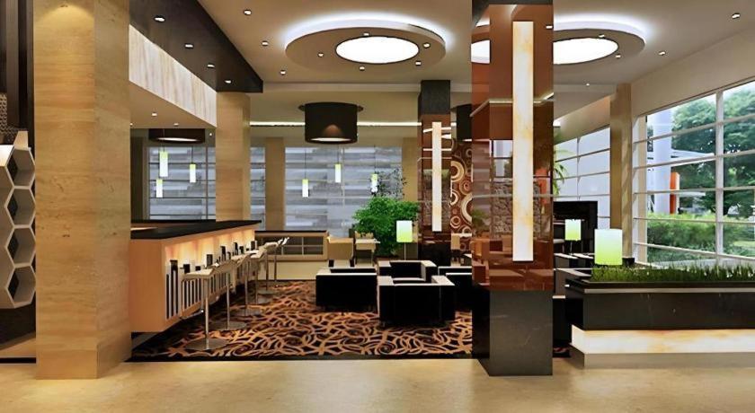 Asoka Luxury Hotel Bandar Lampung Kültér fotó