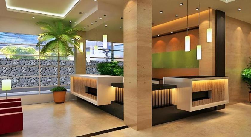 Asoka Luxury Hotel Bandar Lampung Kültér fotó