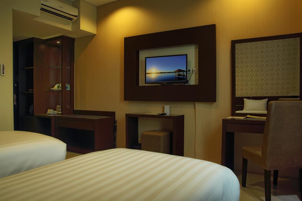 Asoka Luxury Hotel Bandar Lampung Kültér fotó