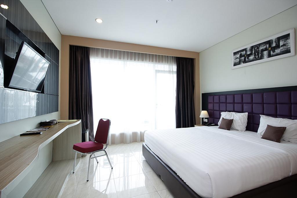 Asoka Luxury Hotel Bandar Lampung Kültér fotó