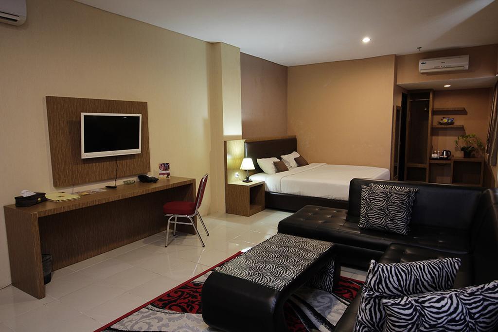 Asoka Luxury Hotel Bandar Lampung Kültér fotó