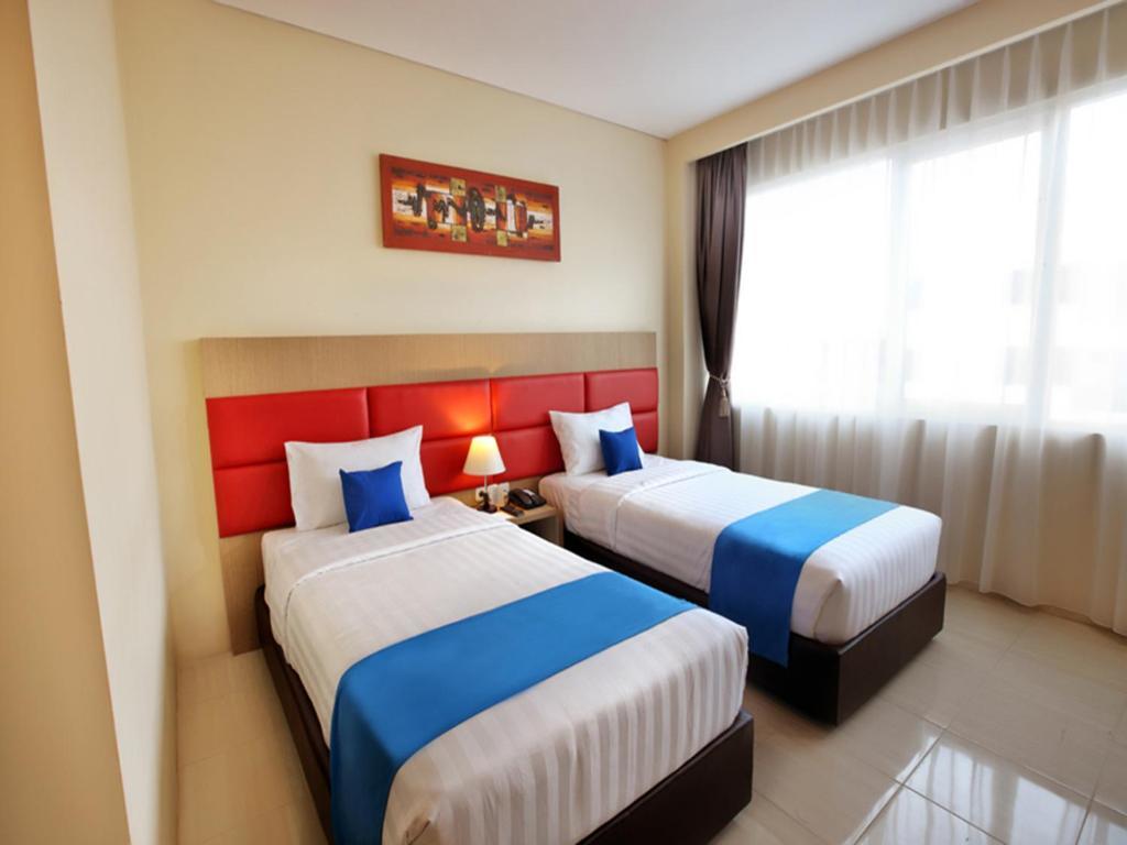 Asoka Luxury Hotel Bandar Lampung Kültér fotó